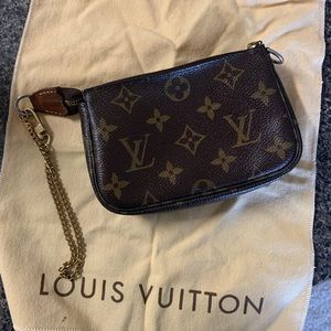 LV Limited edition Trunks & Bags Mini Pochette
